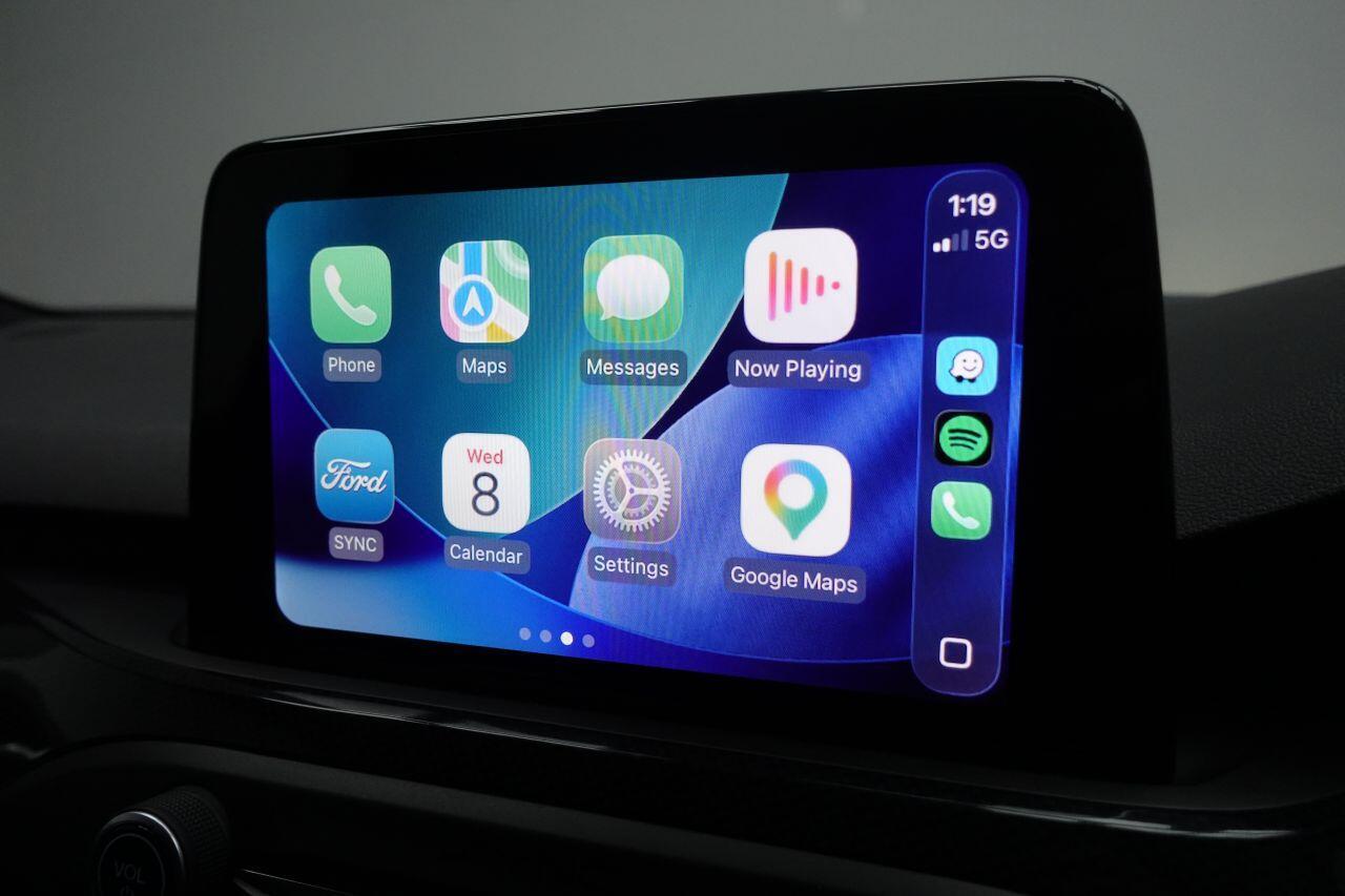 Ford Focus - Image 27