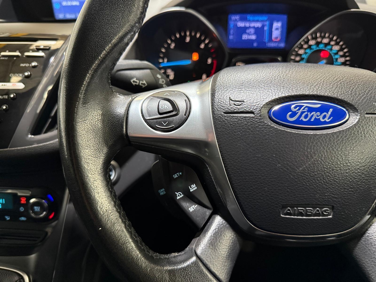 Ford Kuga - Image 43