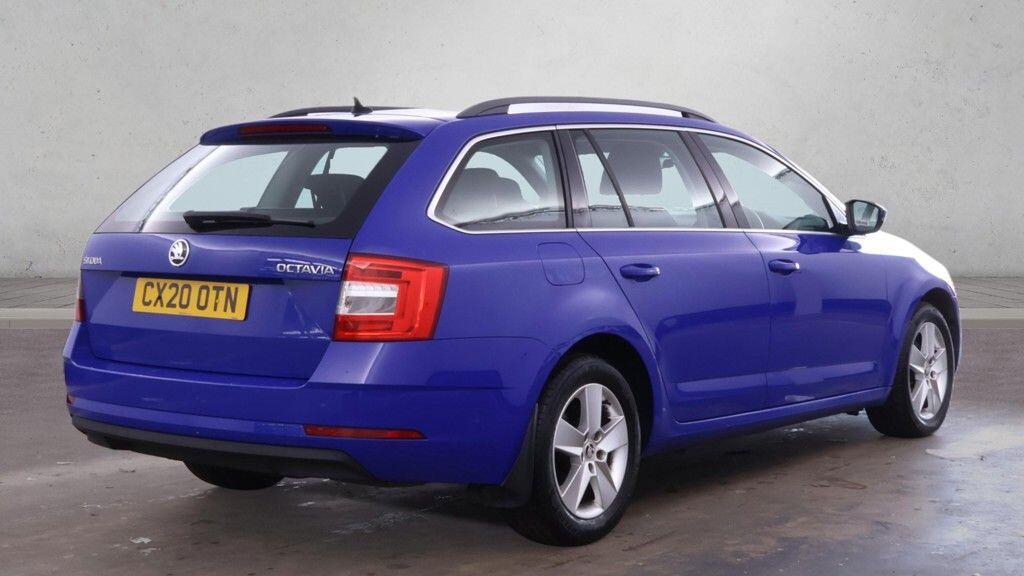 Skoda Octavia - Image 7