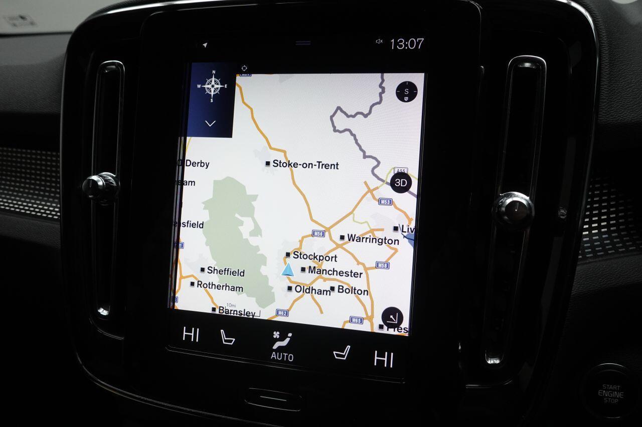 Volvo XC40 - Image 2