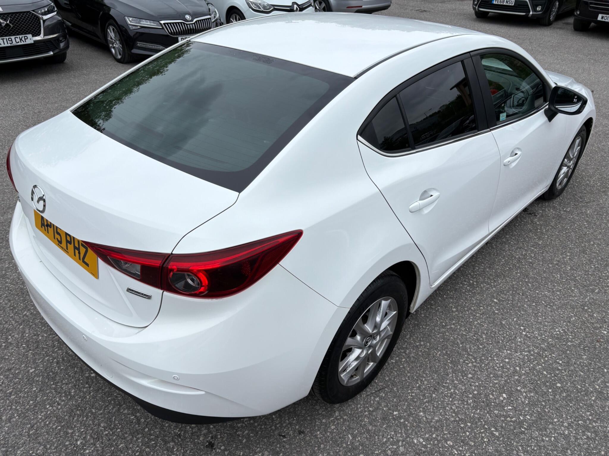 Mazda MAZDA3 - Image 20