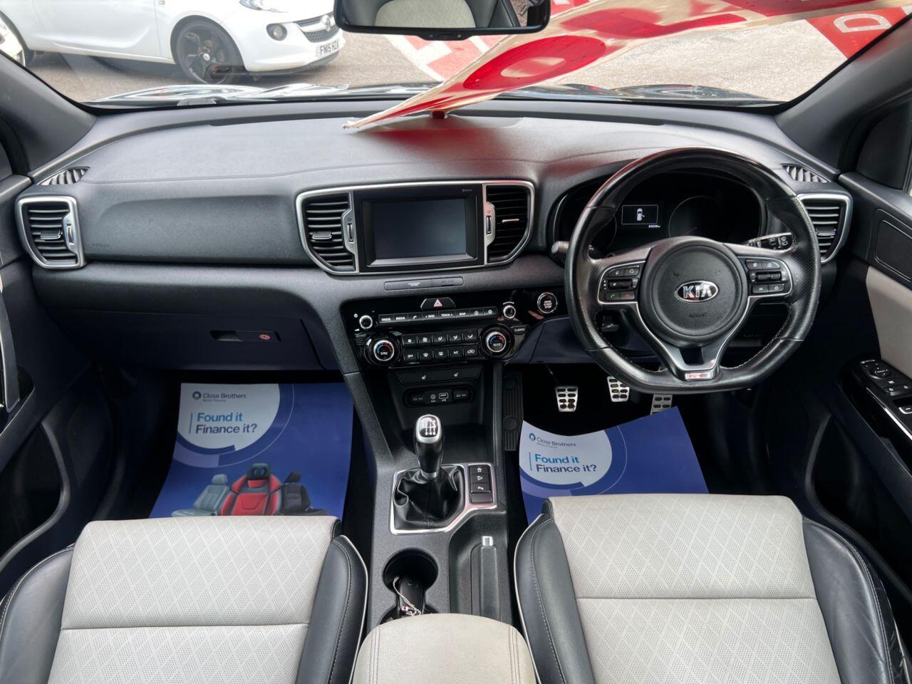 Kia Sportage - Image 19