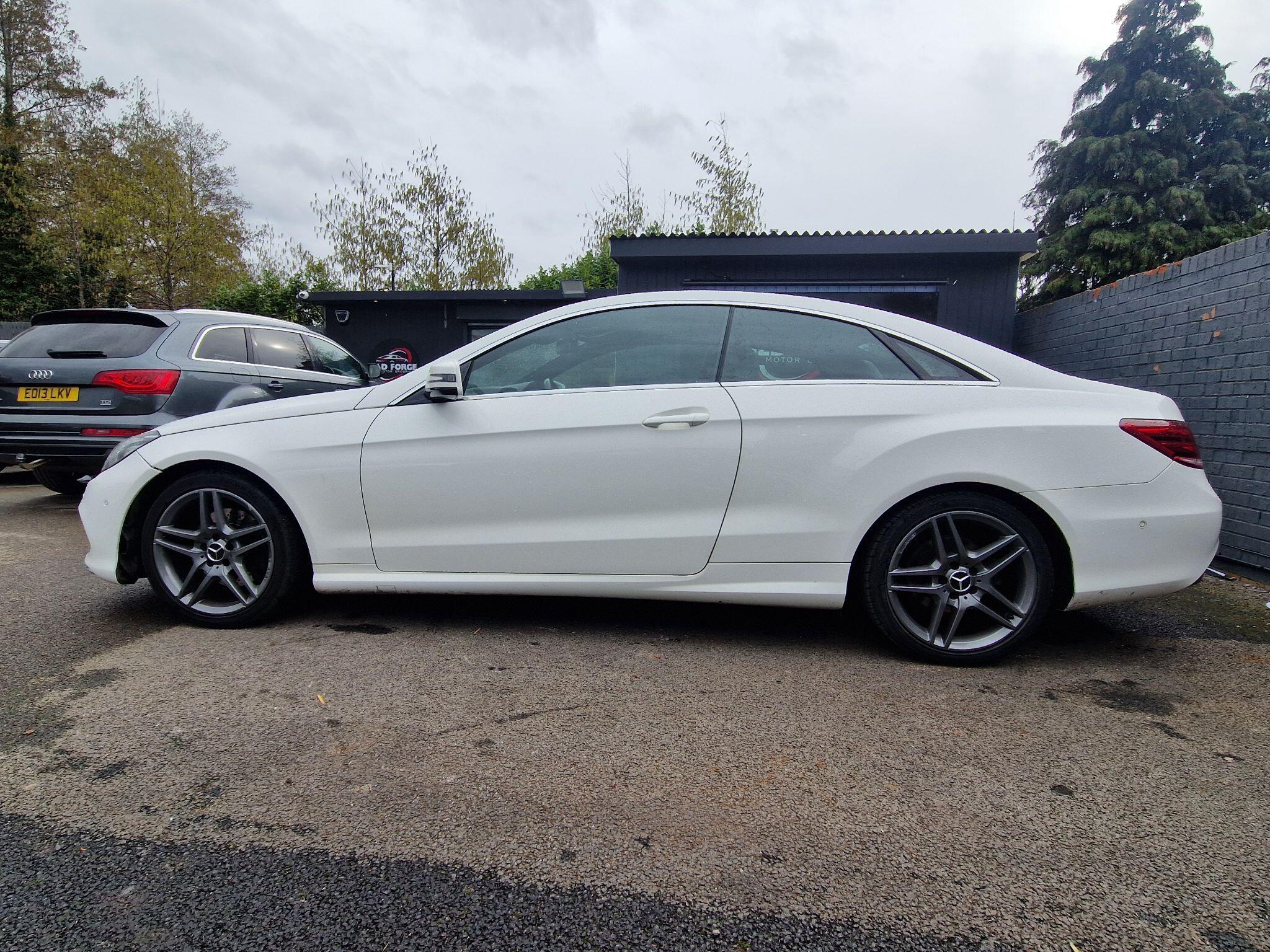 Mercedes E Class - Image 6