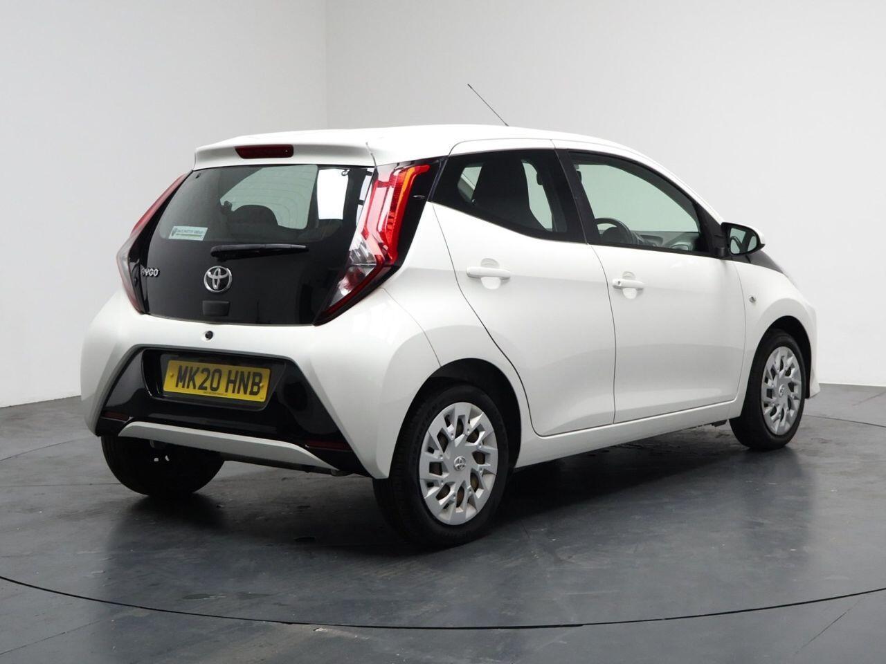 Toyota Aygo - Image 12