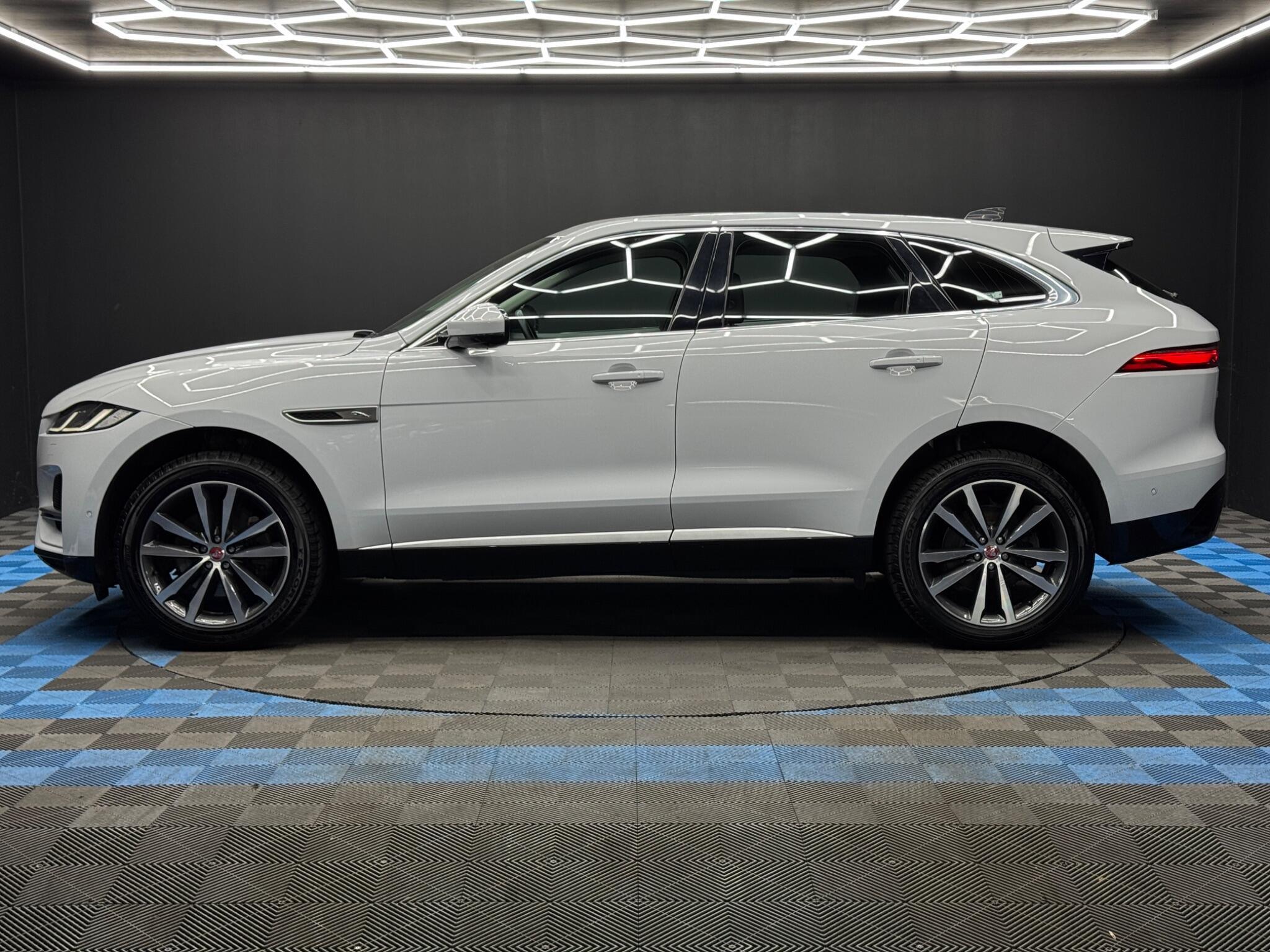 Jaguar F-Pace - Image 8