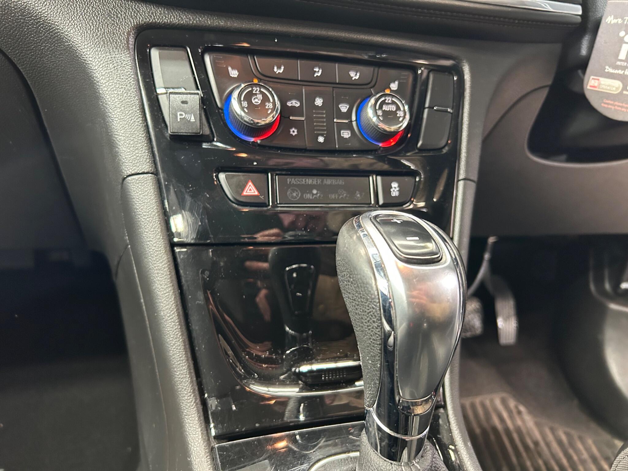 Vauxhall Mokka X - Image 13