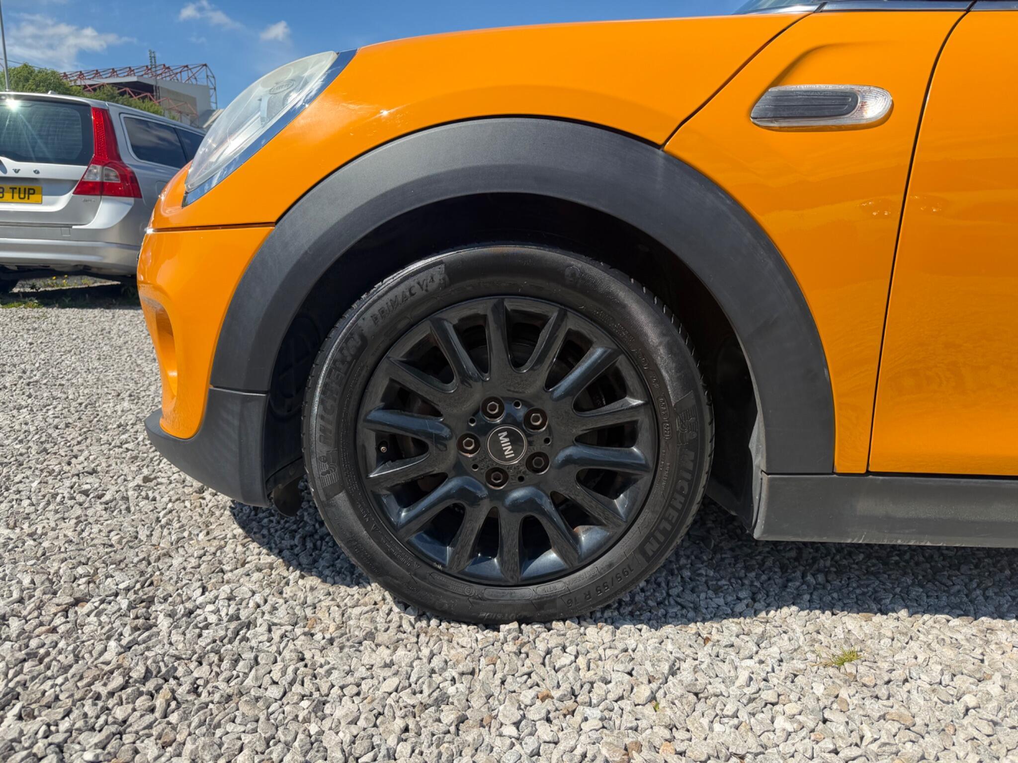 MINI Hatch - Image 6