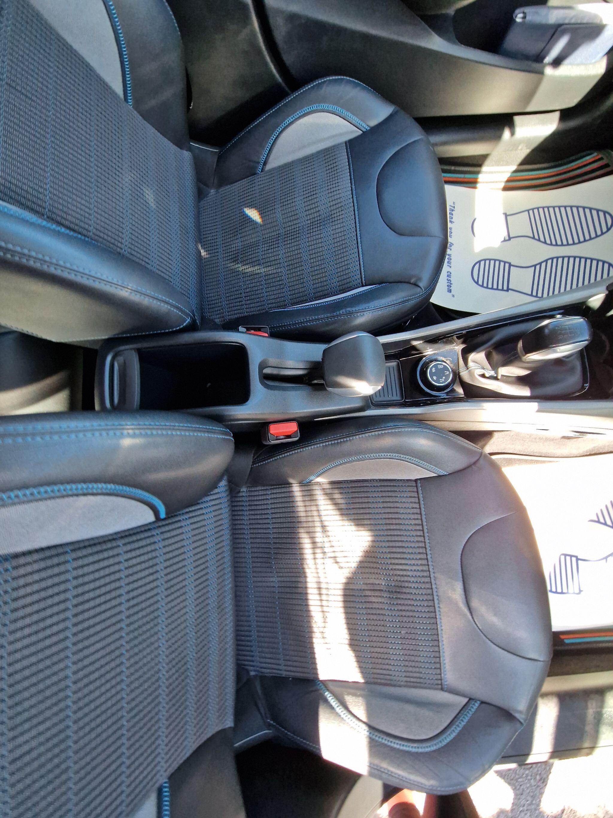 Peugeot 2008 - Image 29