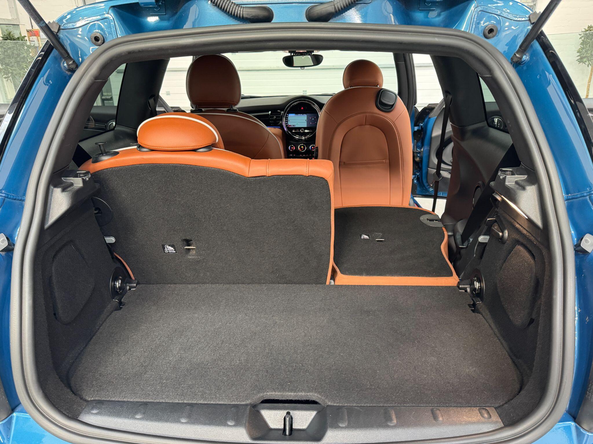 MINI Hatch - Image 77