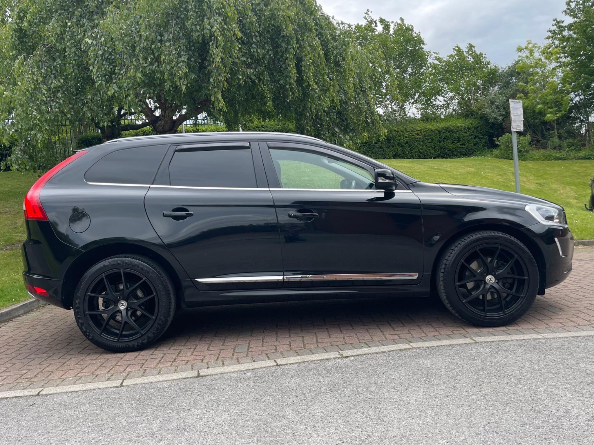 Volvo XC60 - Image 19