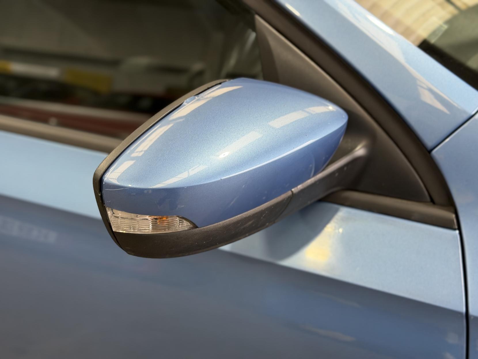 Skoda Rapid - Image 12