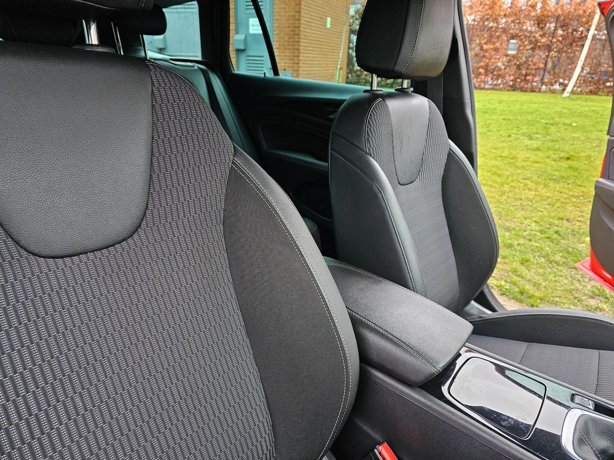 Vauxhall Insignia - Image 20