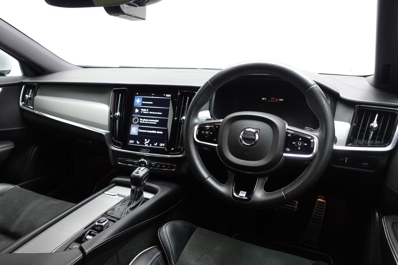 Volvo S90 - Image 15