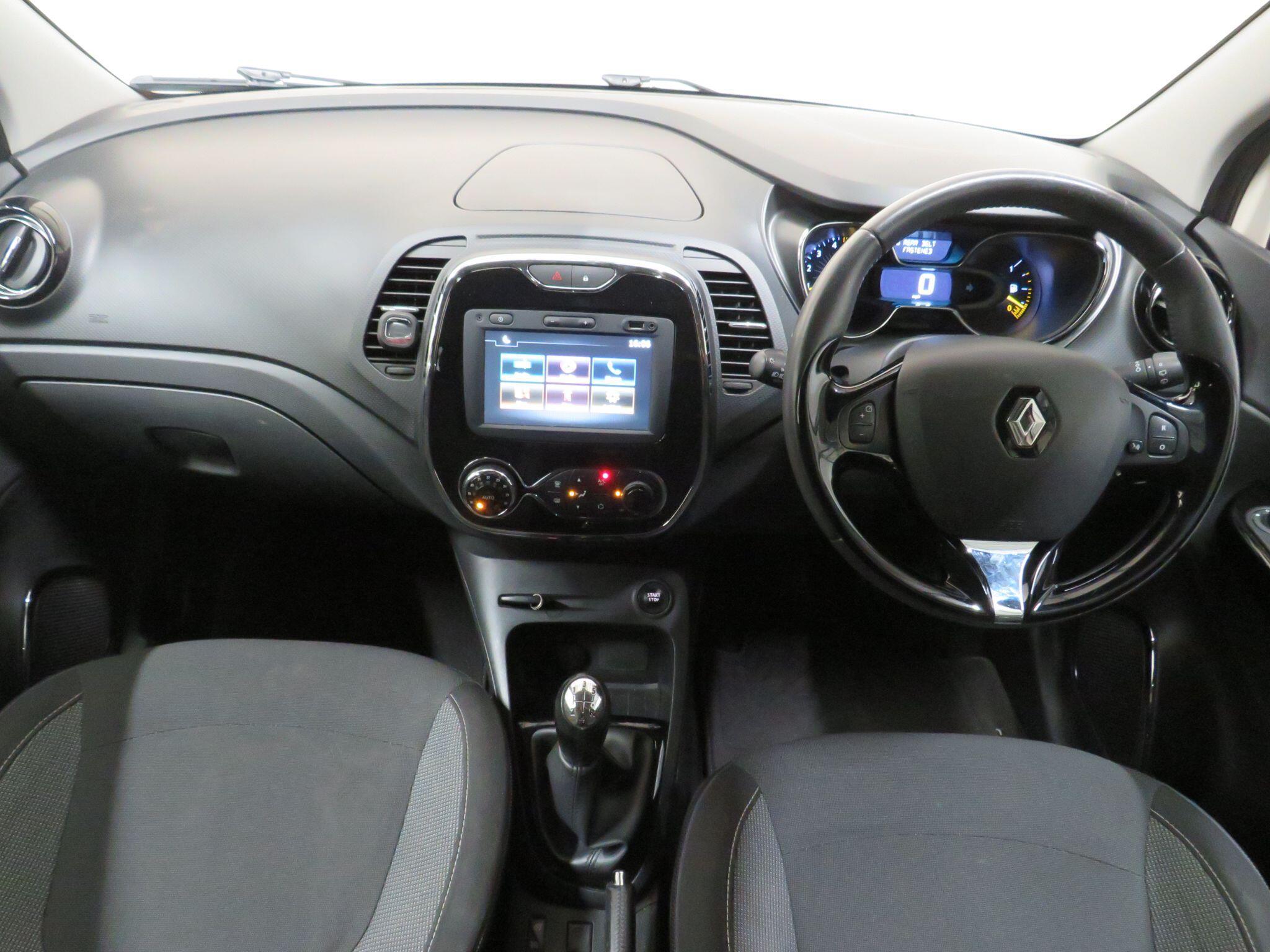 Renault Captur - Image 13