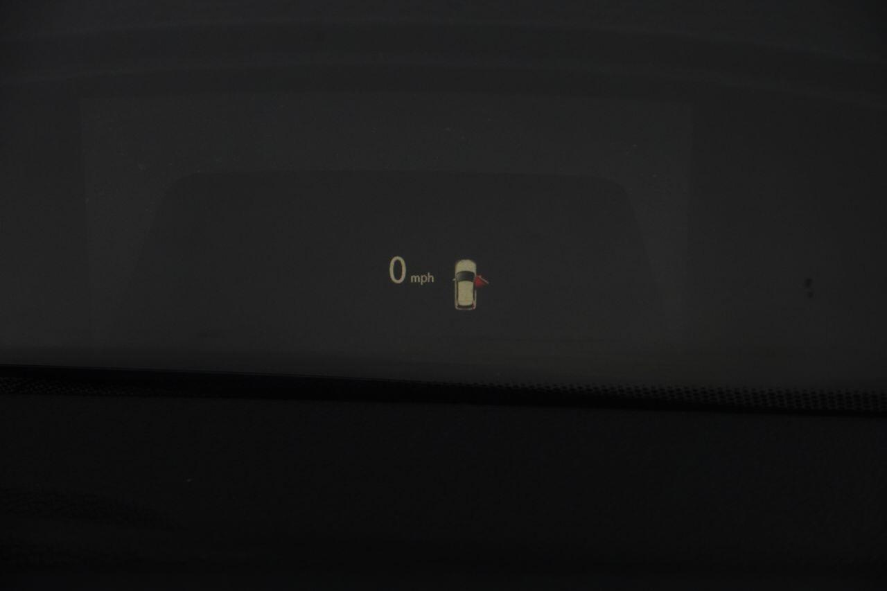 Mitsubishi Eclipse Cross - Image 28