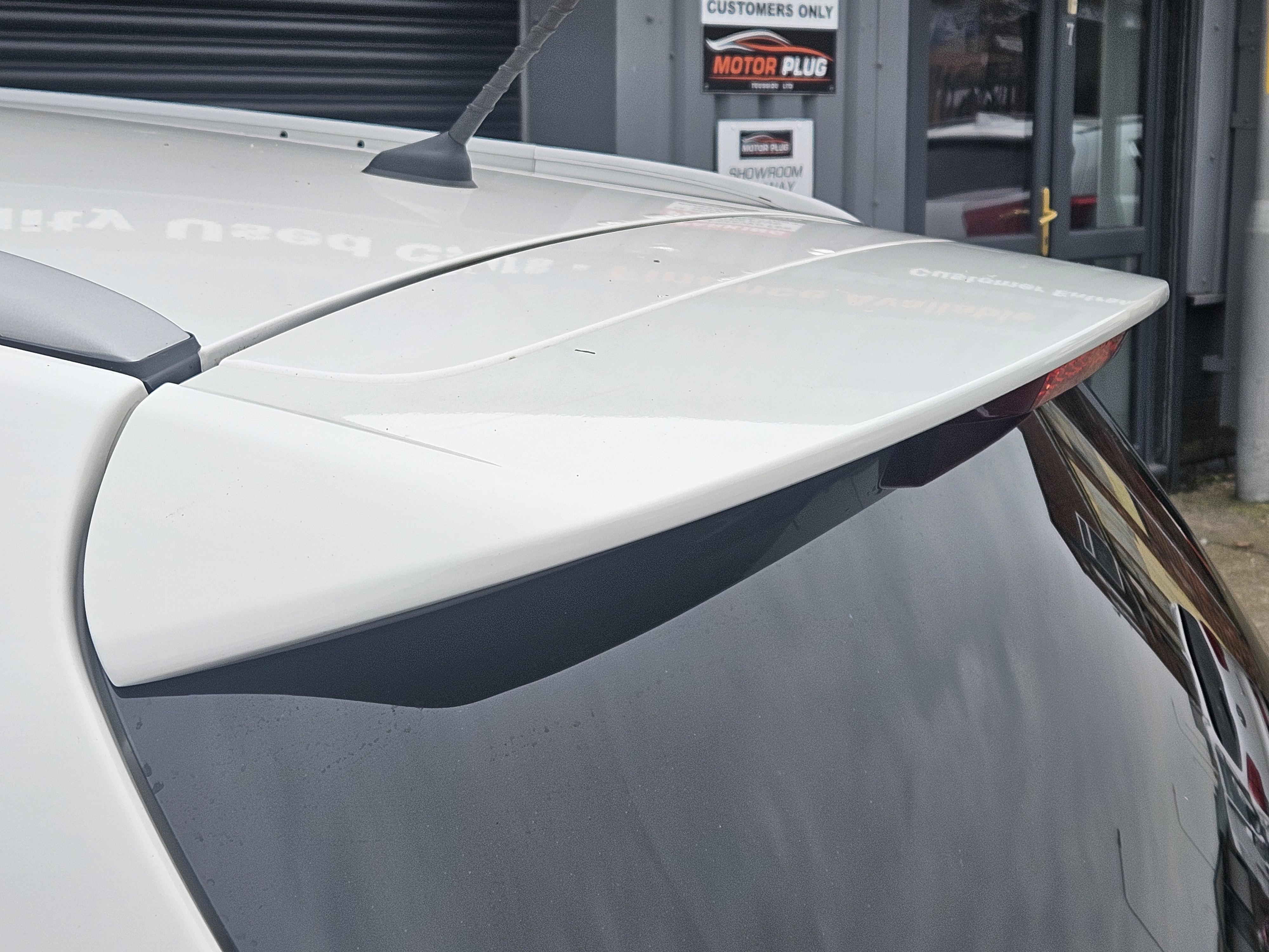 Kia Carens - Image 12