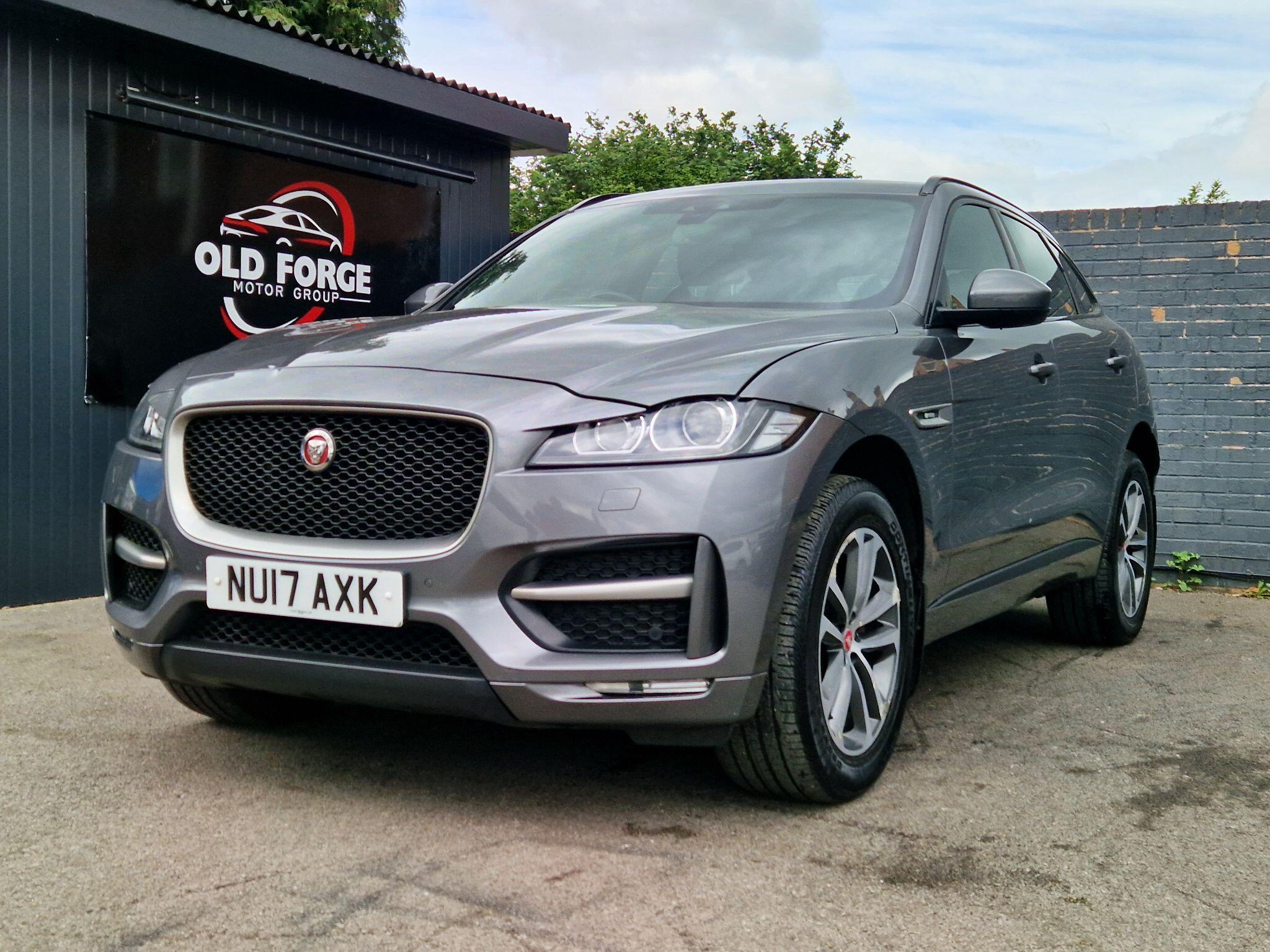 Jaguar F-Pace - Image 18