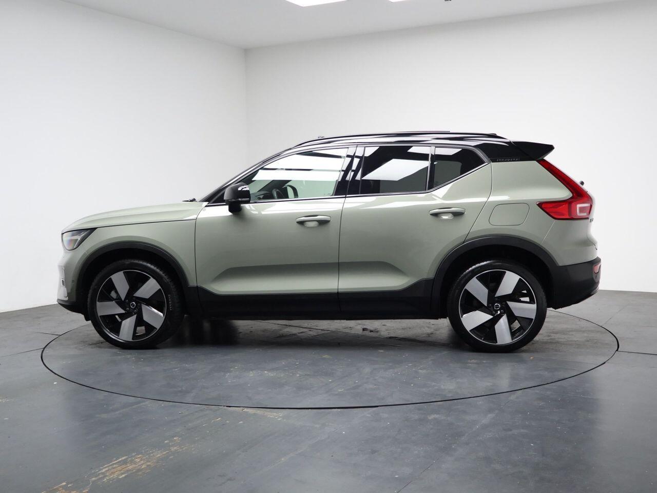 Volvo XC40 - Image 8