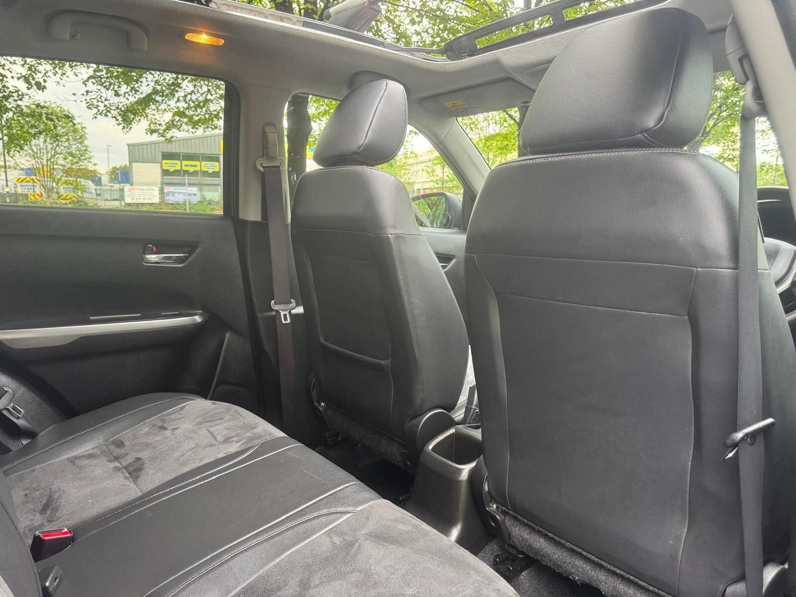 Suzuki Vitara - Image 18