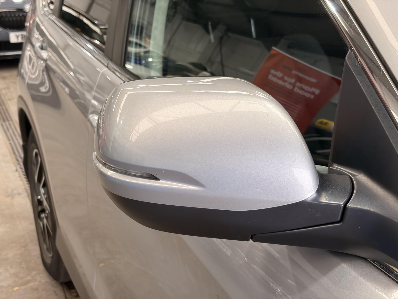 Honda CR-V - Image 14