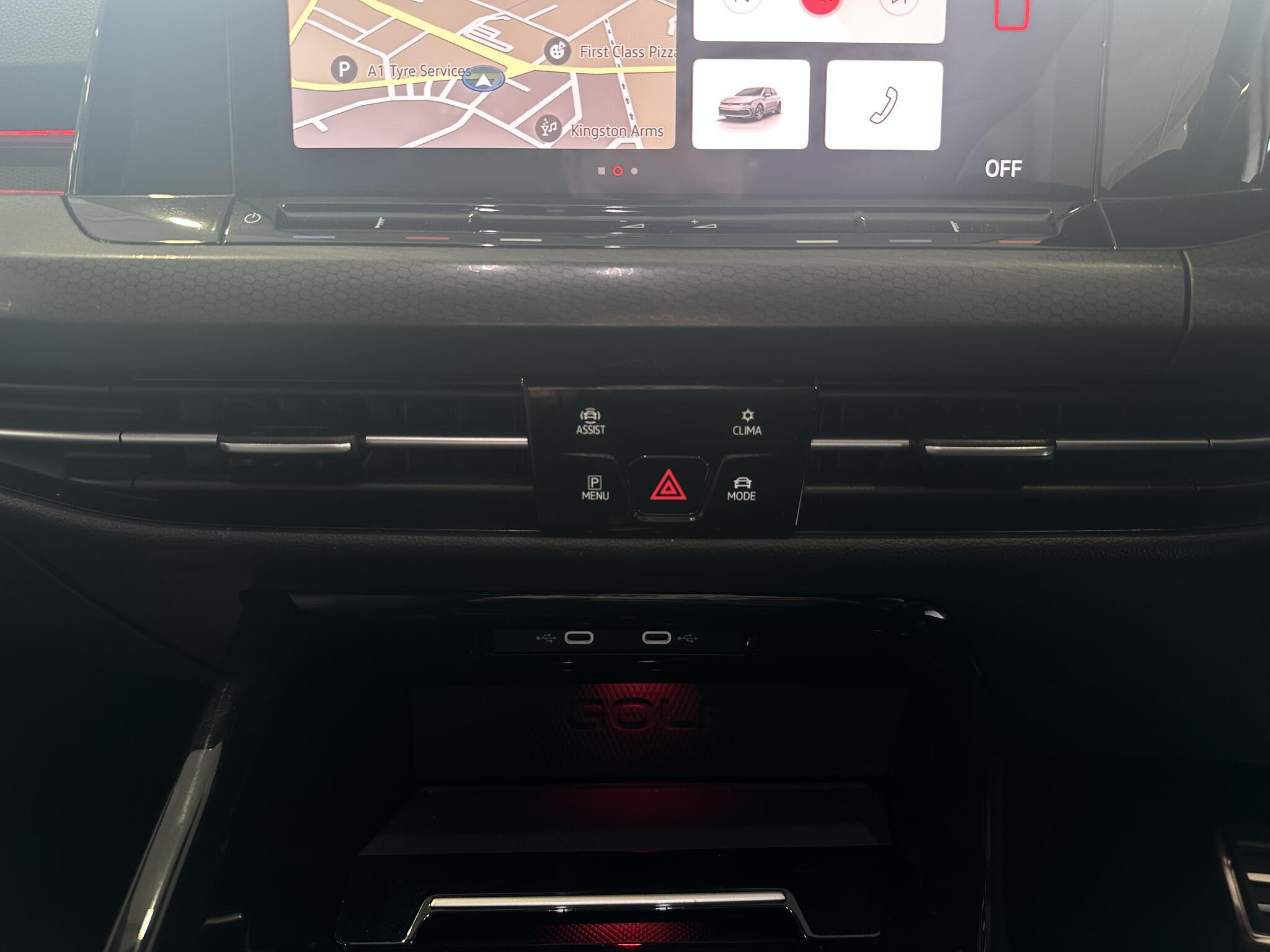 Volkswagen Golf - Image 10