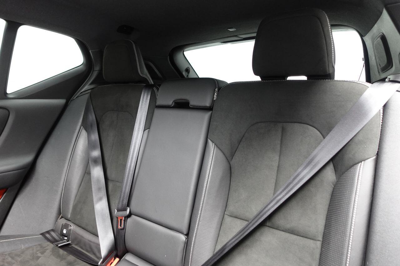 Volvo XC40 - Image 27