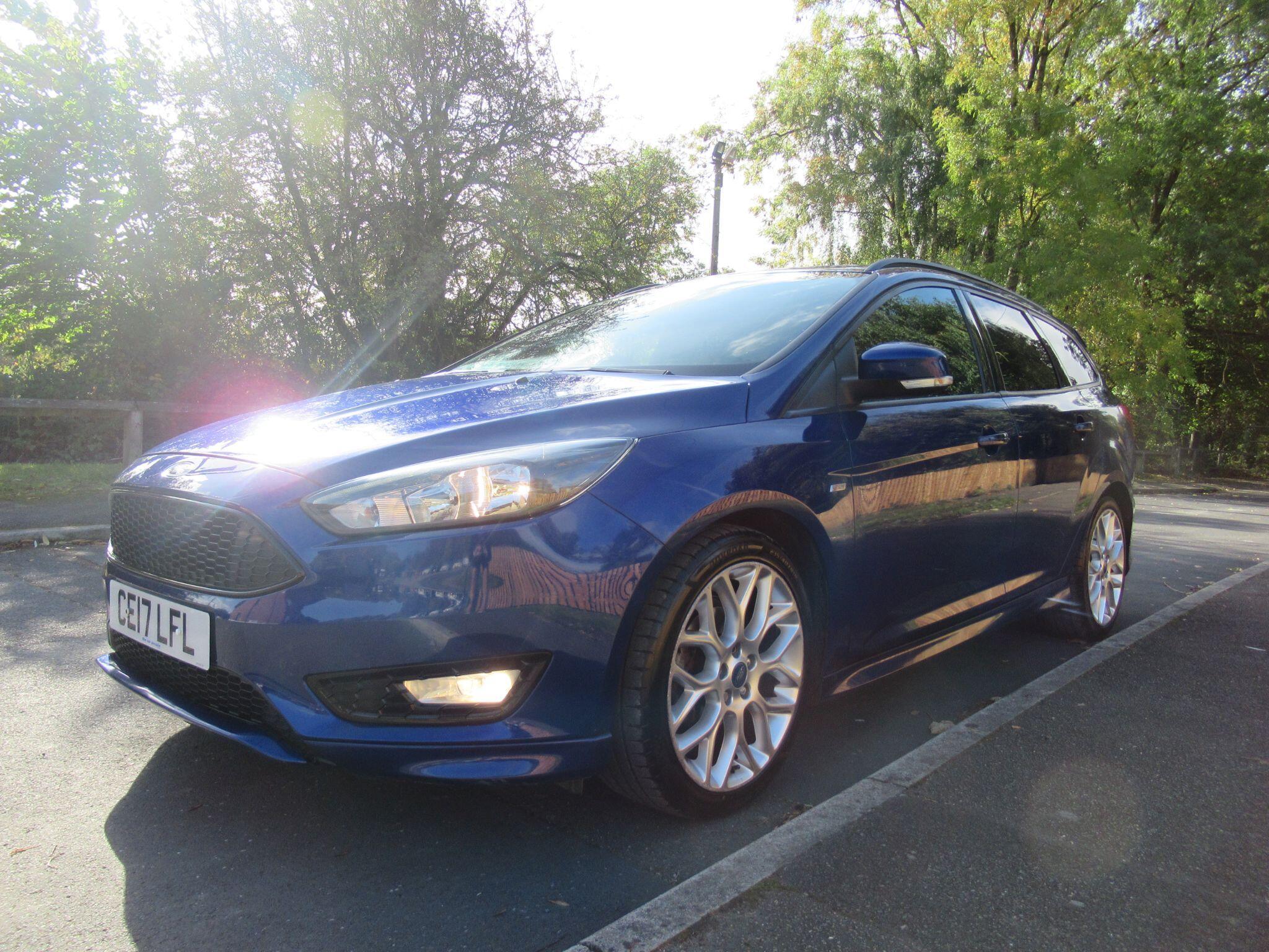 Ford Focus - Image 7
