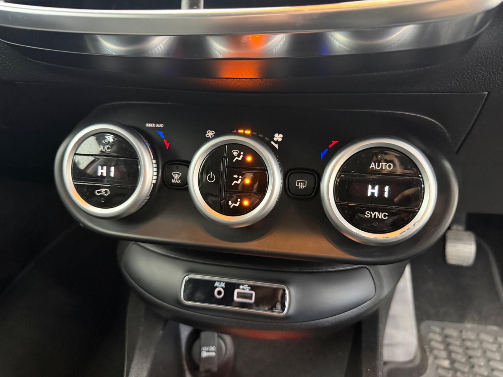 Fiat 500X - Image 23