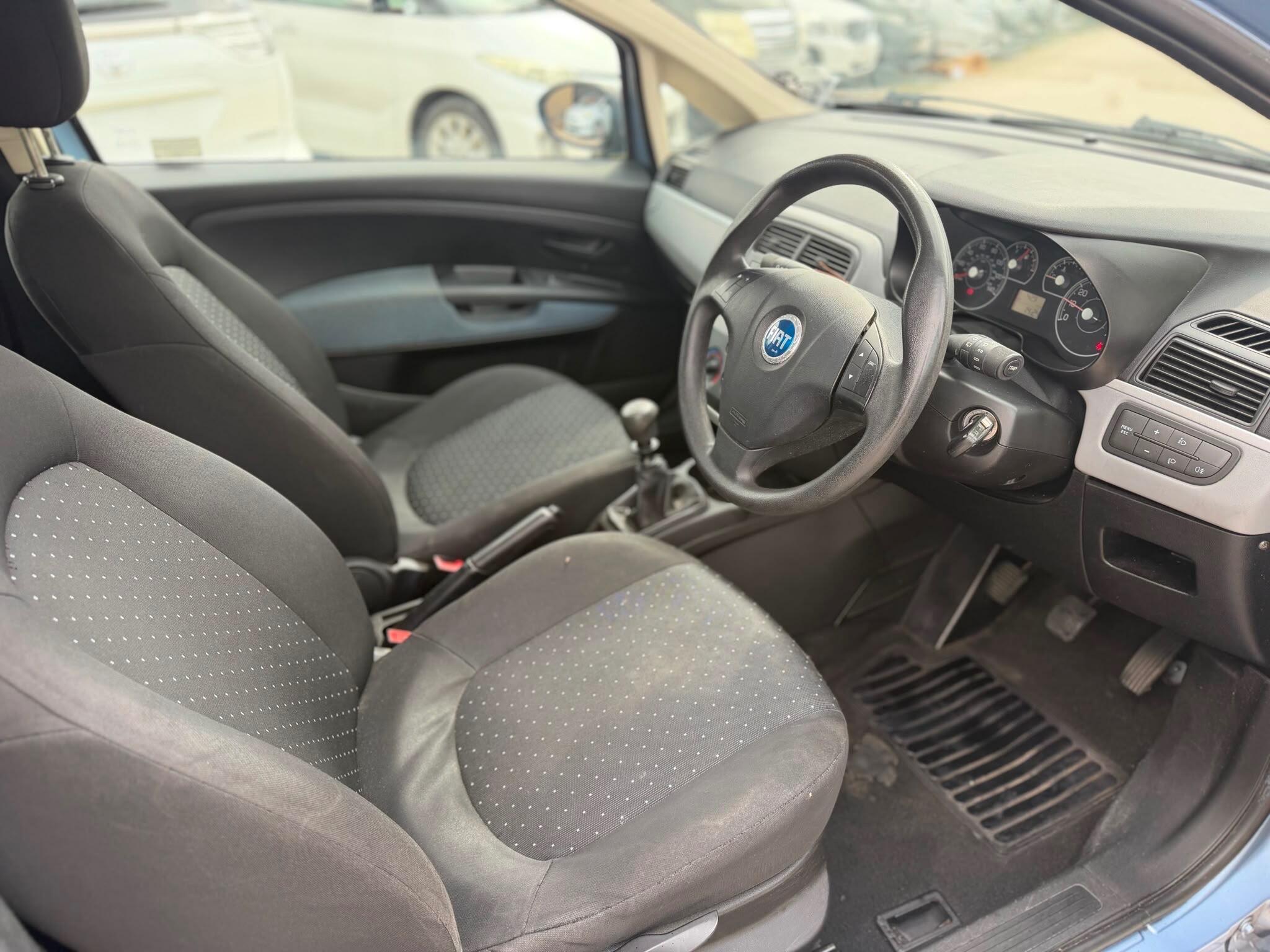 Fiat Grande Punto - Image 9