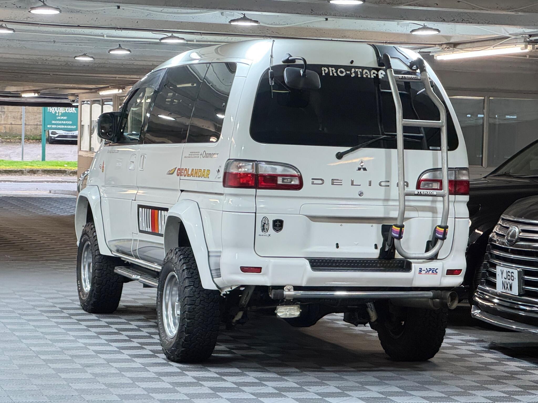 Mitsubishi Delica - Image 3