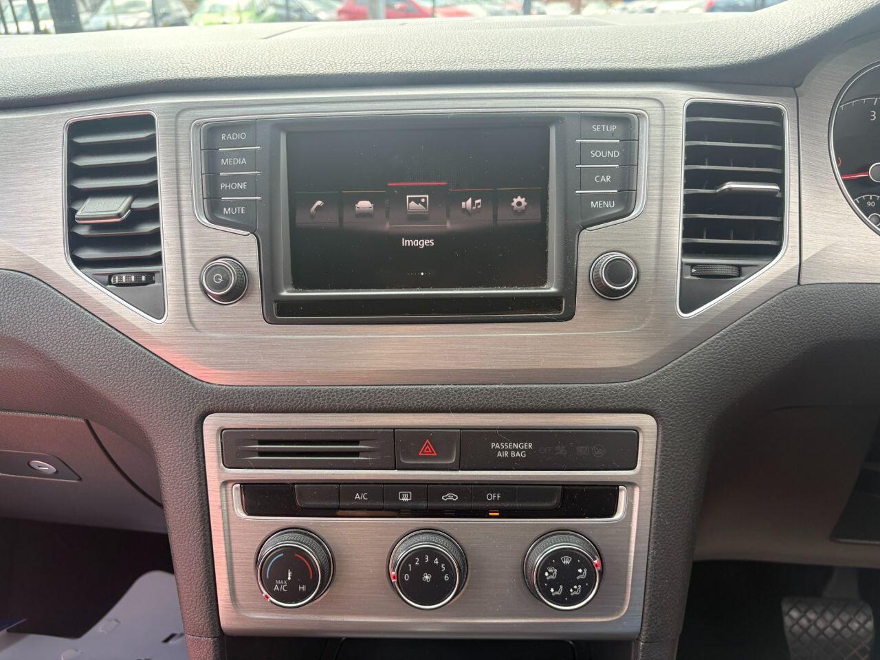 Volkswagen GOLF SV - Image 11