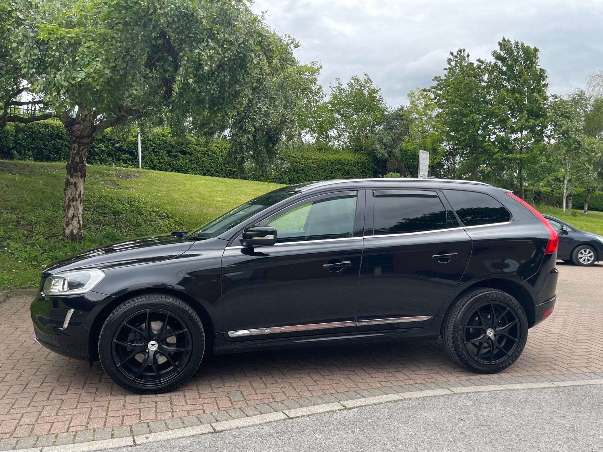 Volvo XC60 - Image 7