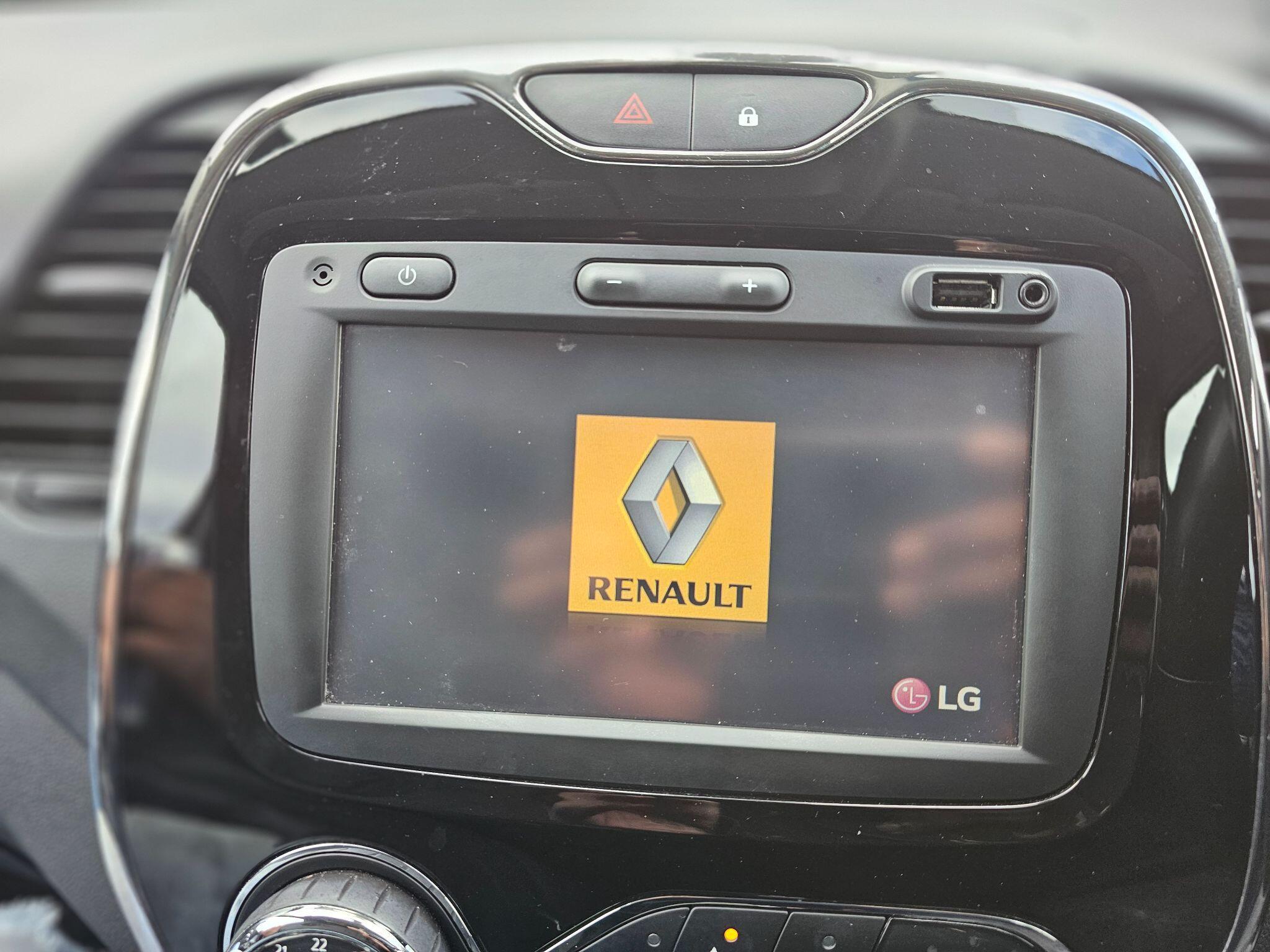Renault Captur - Image 27
