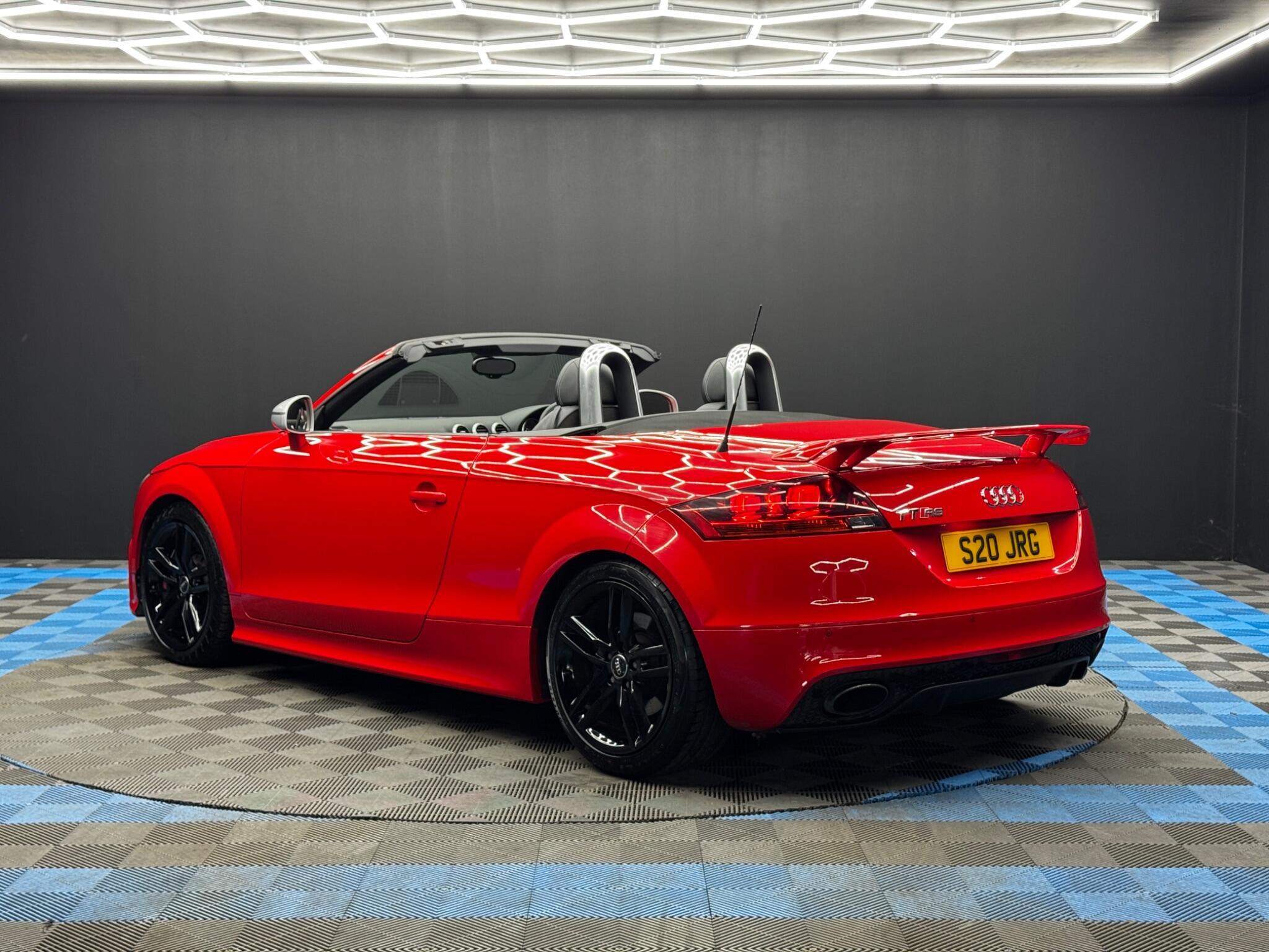 Audi TT RS - Image 7