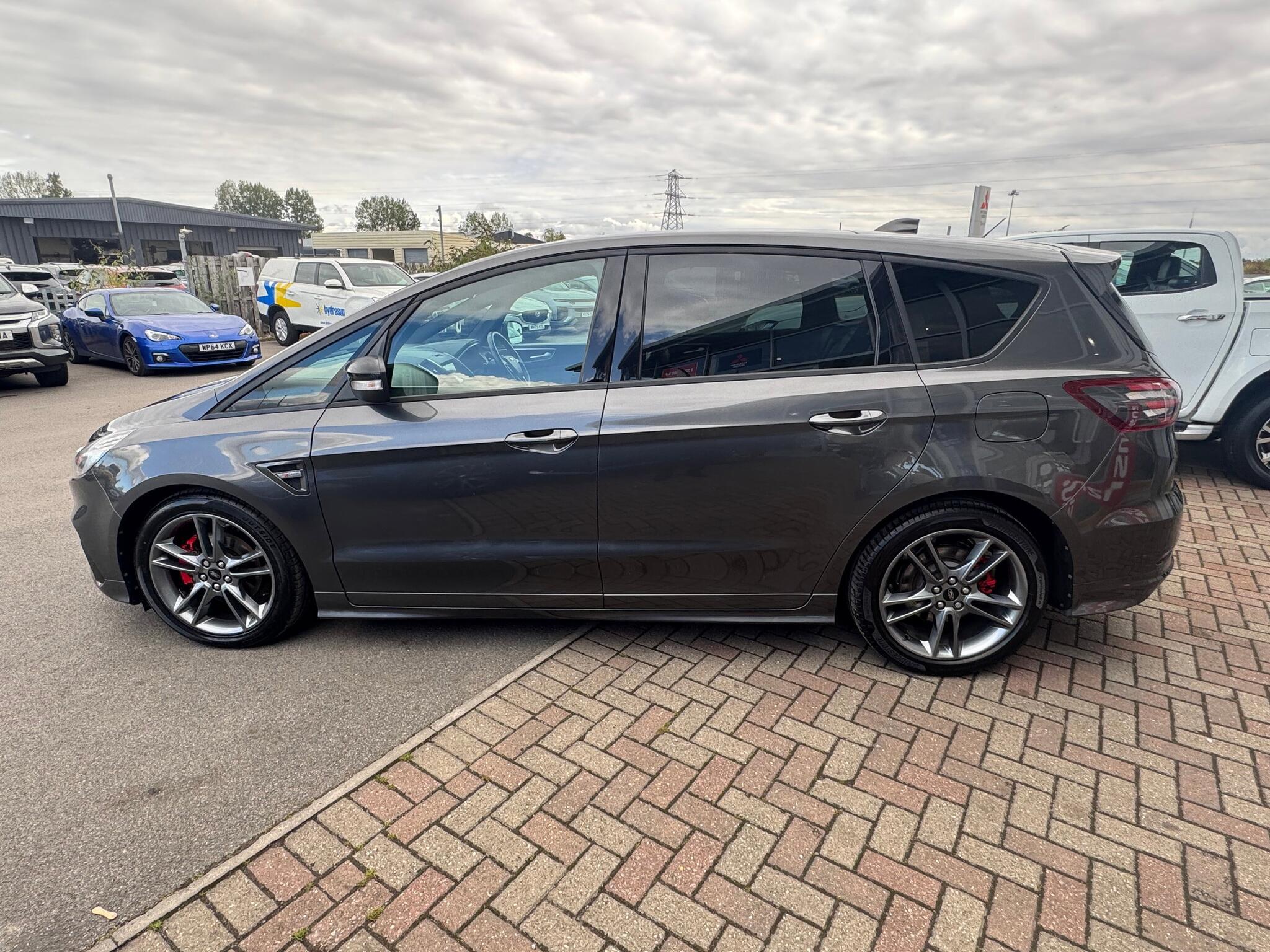 Ford S-MAX - Image 3