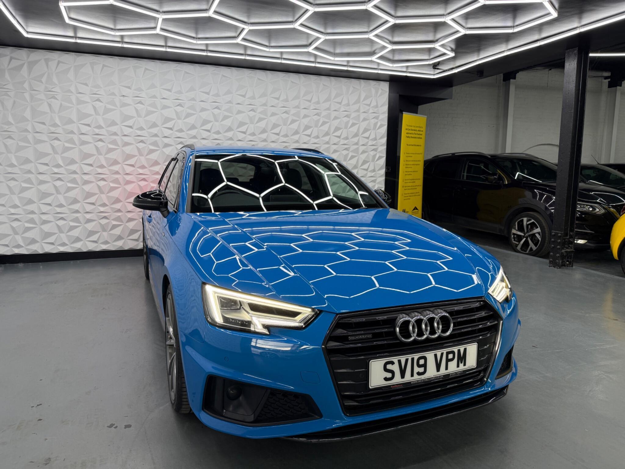 Audi A4 Avant - Image 12
