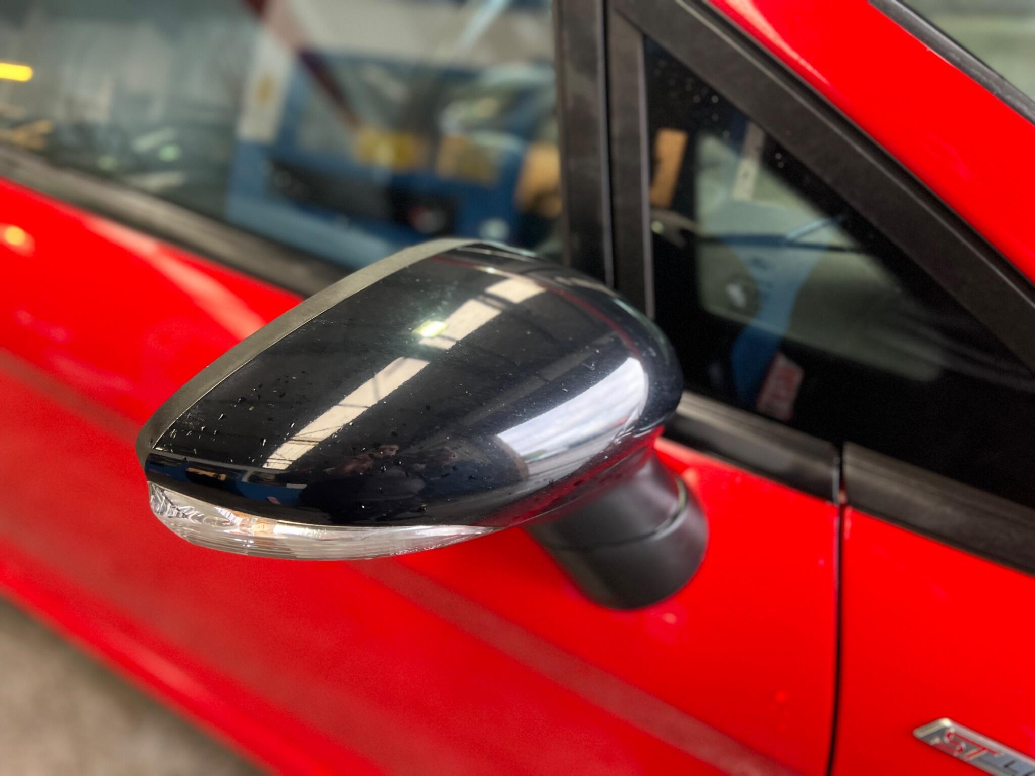 Ford Fiesta - Image 24