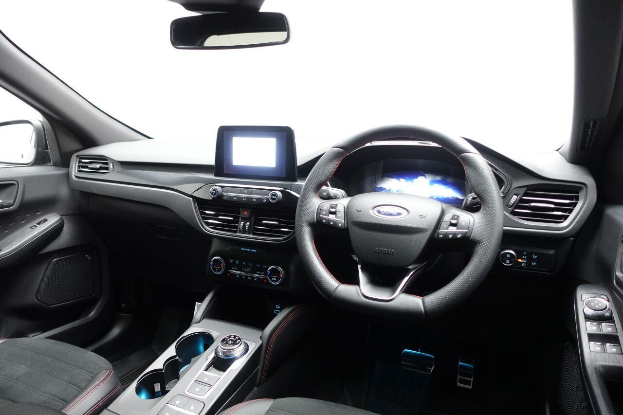 Ford Kuga - Image 15