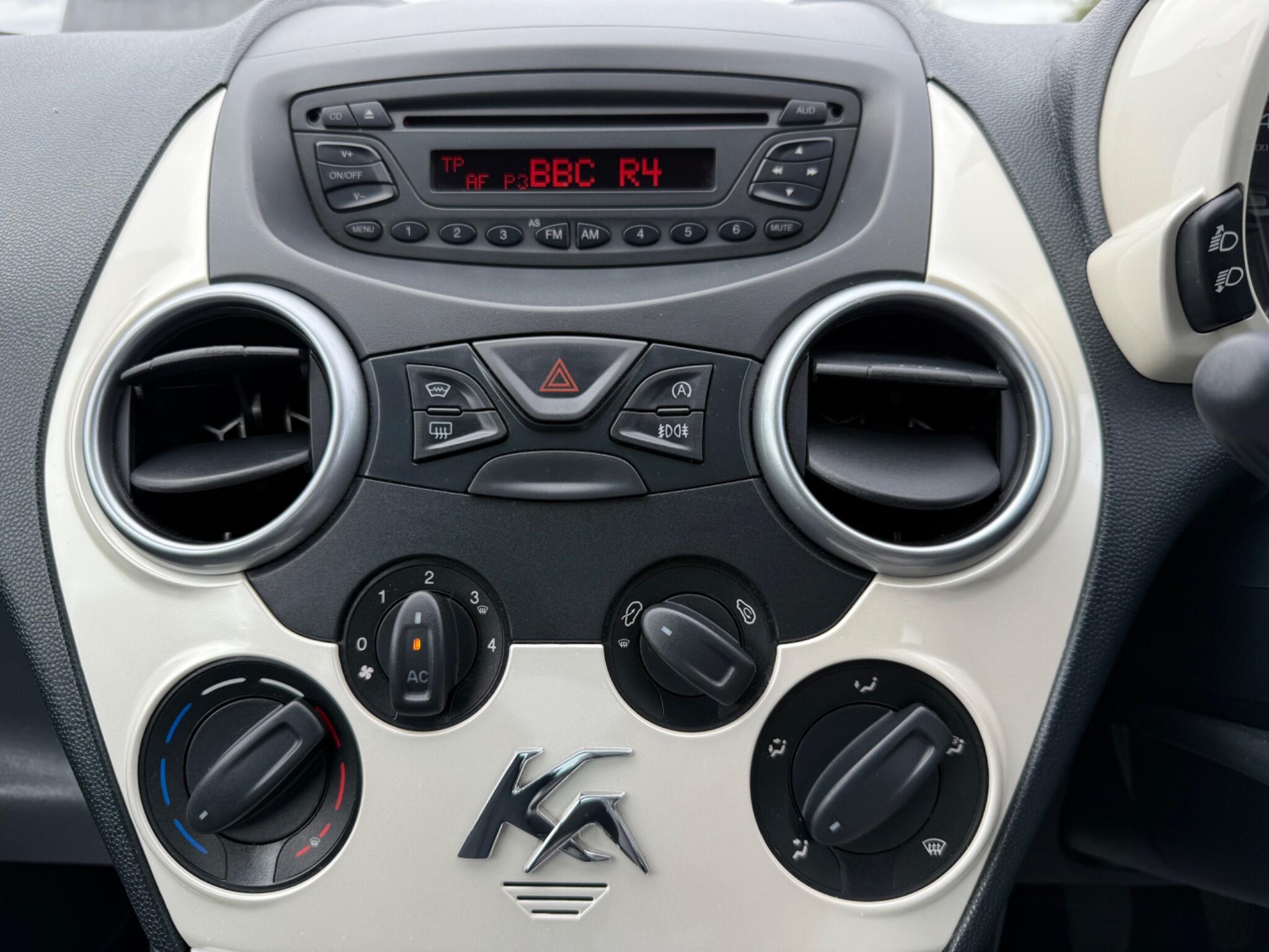 Ford KA - Image 19