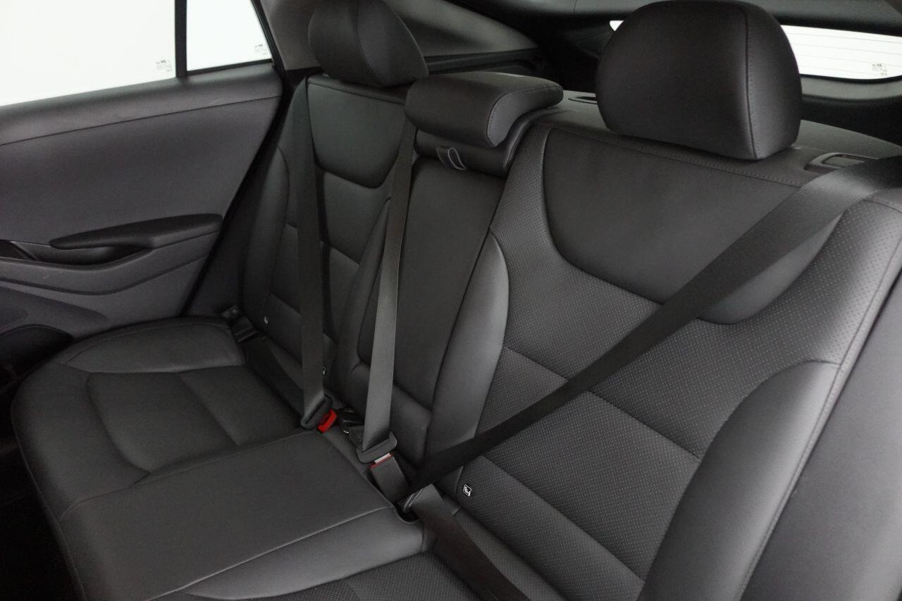 Hyundai Ioniq - Image 20