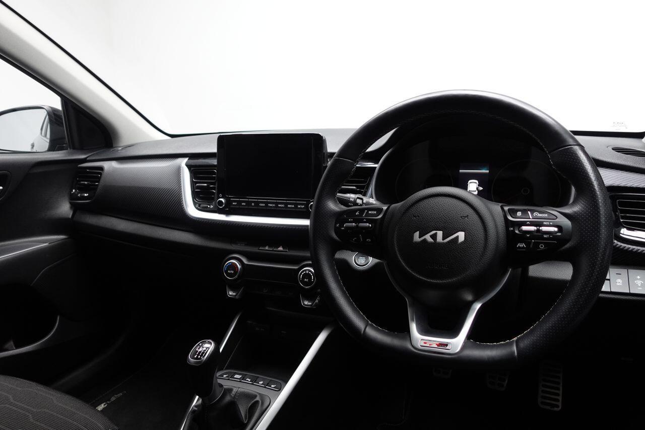 Kia Stonic - Image 44