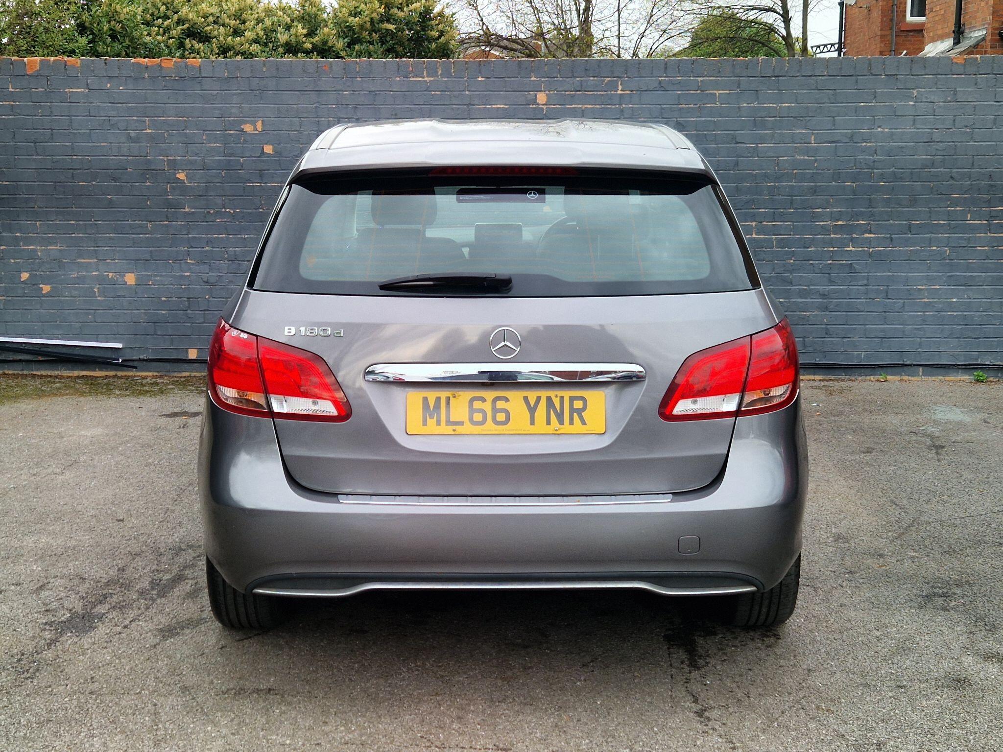Mercedes B Class - Image 10