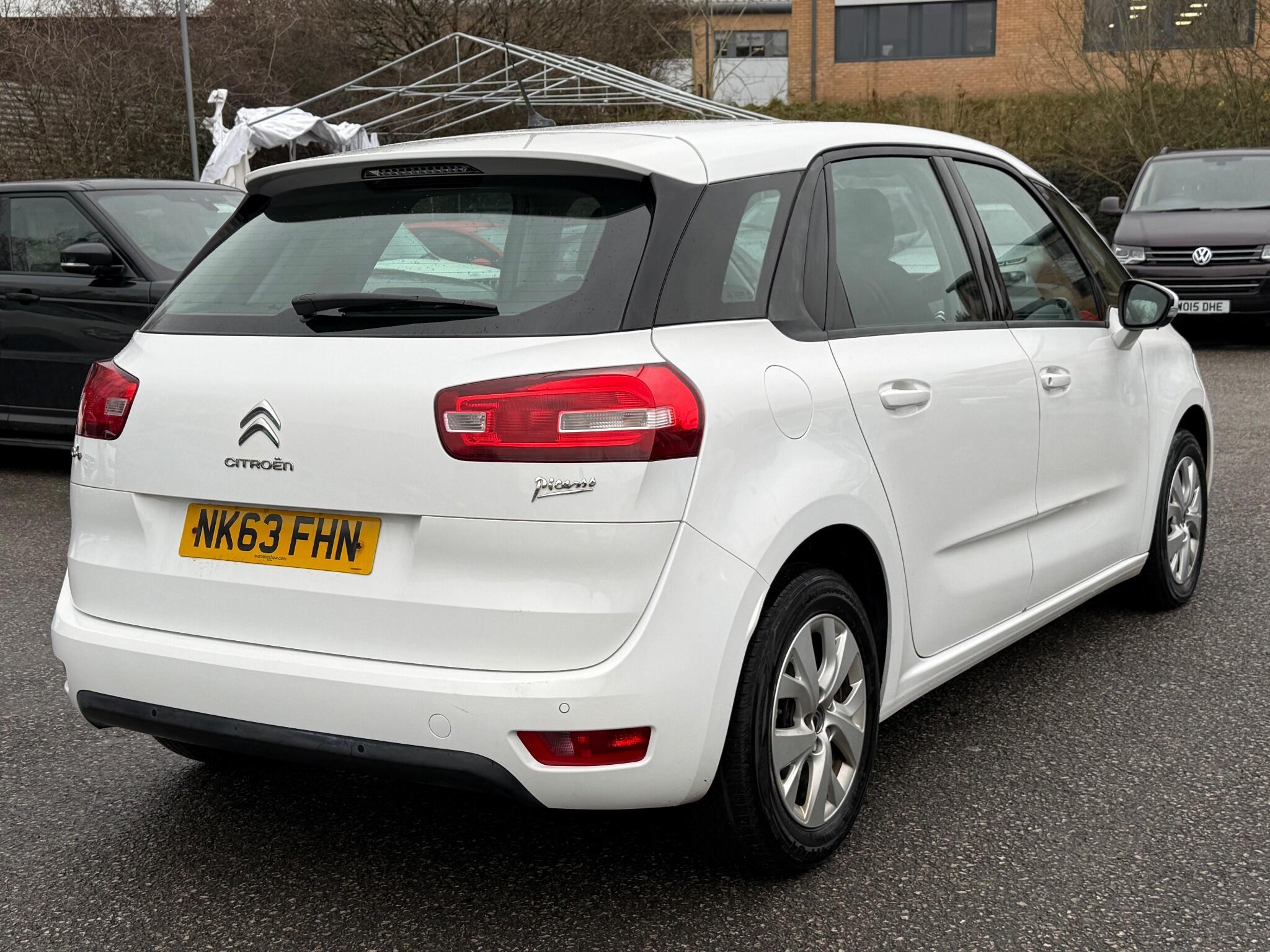 Citroen C4 Picasso - Image 16