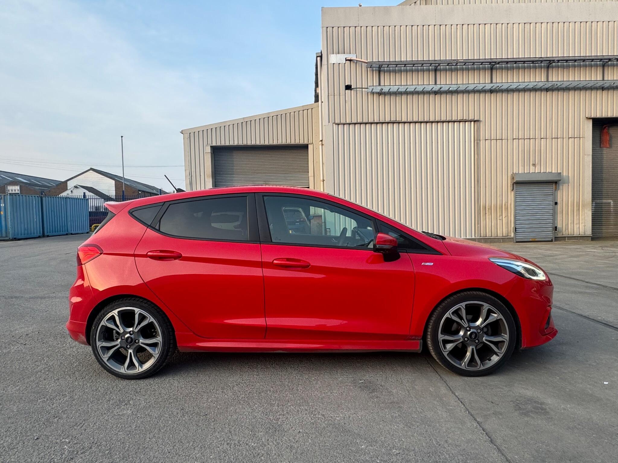 Ford Fiesta - Image 13