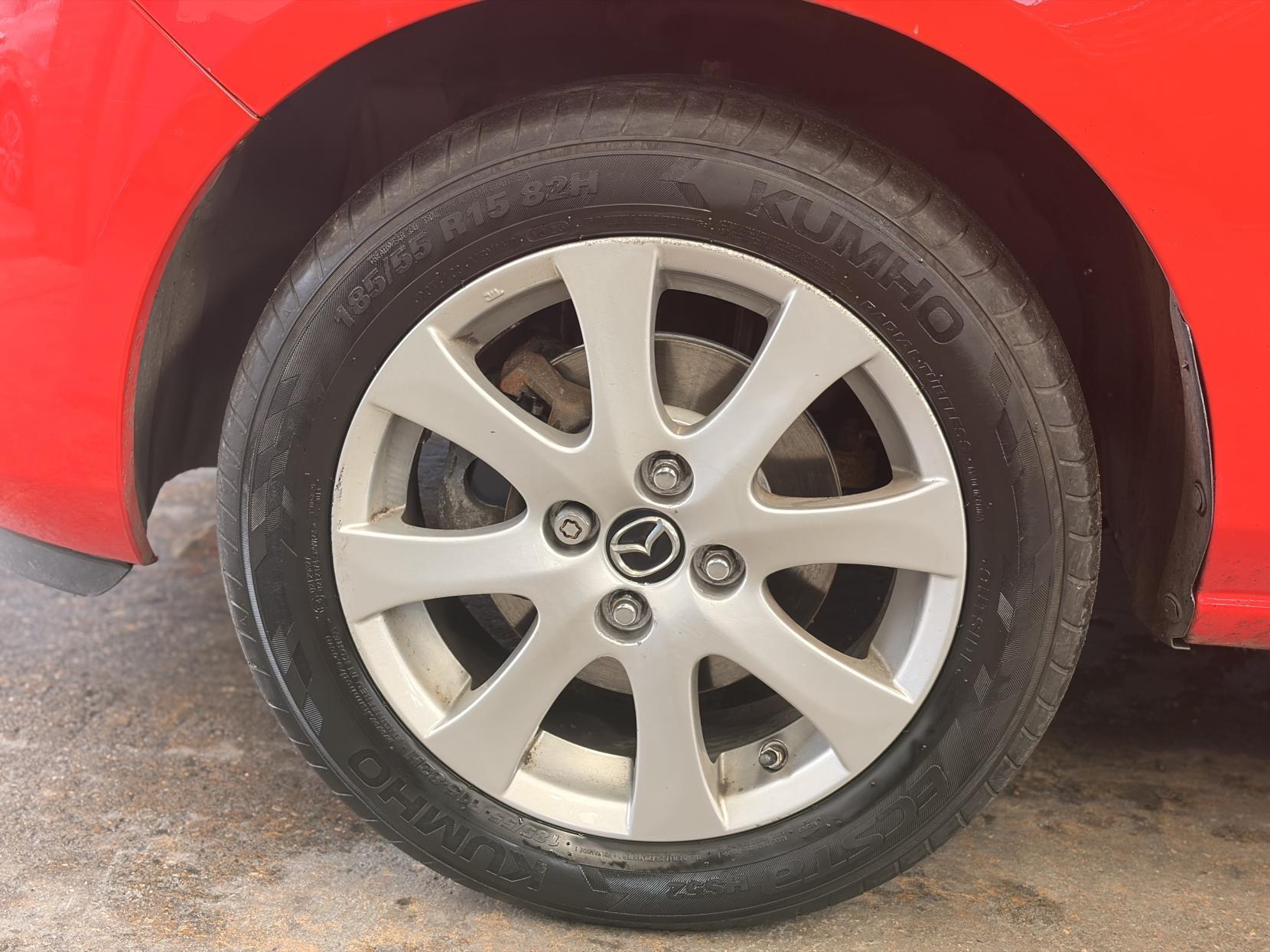 Mazda MAZDA2 - Image 19