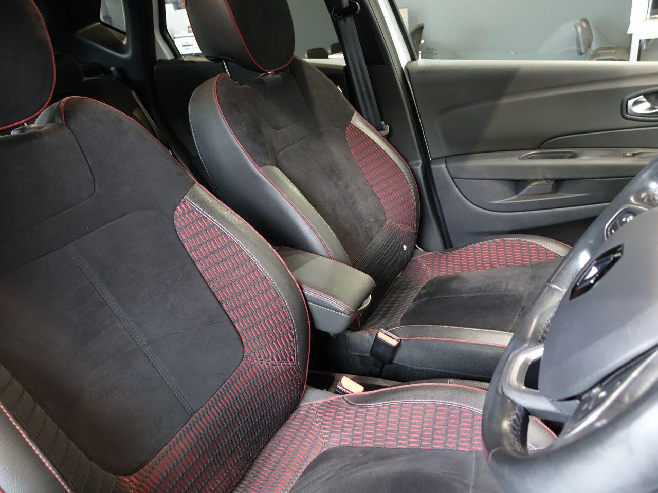 Renault Captur - Image 13