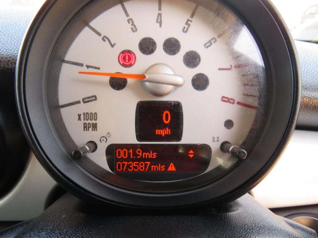 MINI Hatch - Image 13