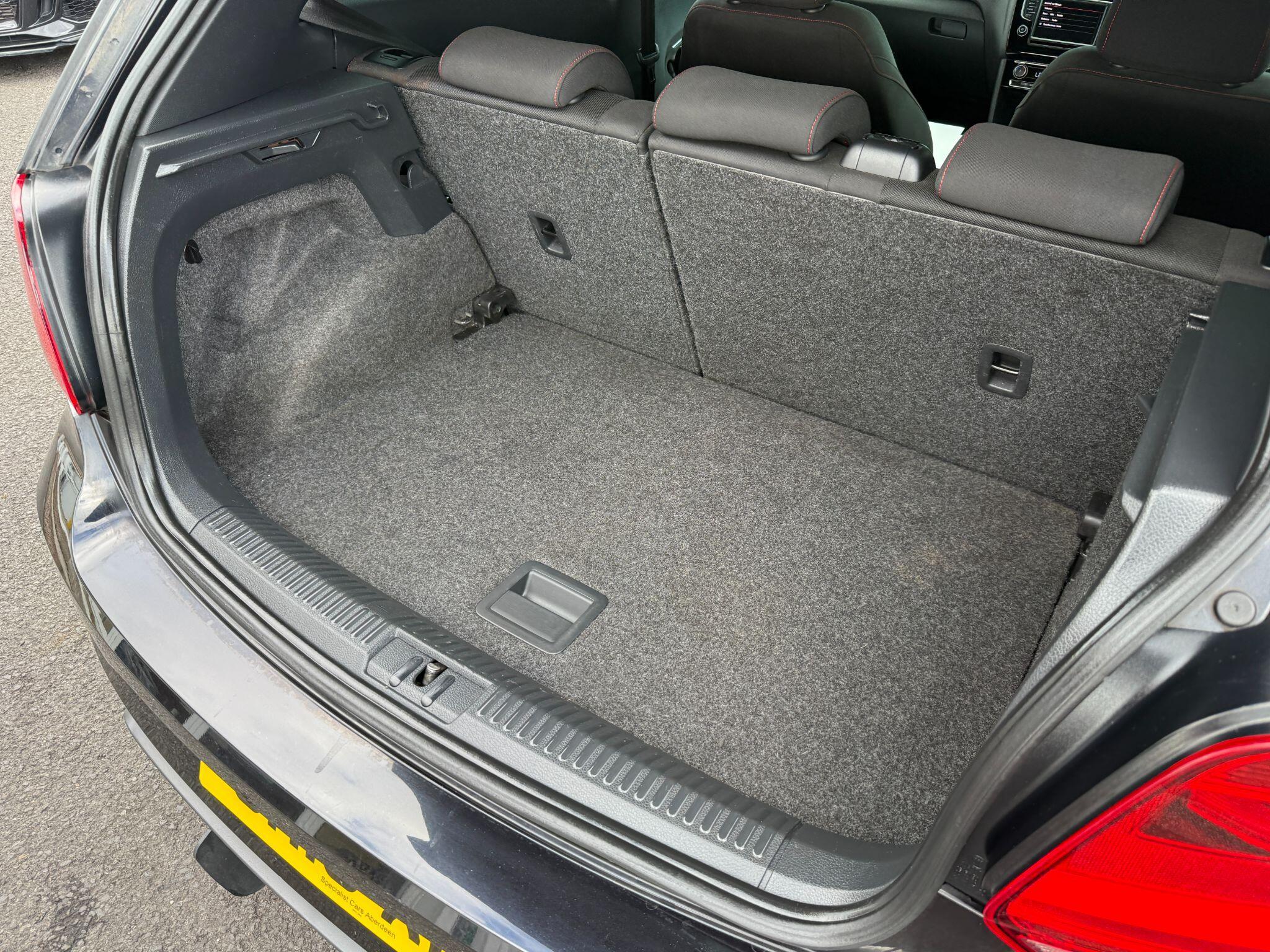 Volkswagen Polo - Image 63