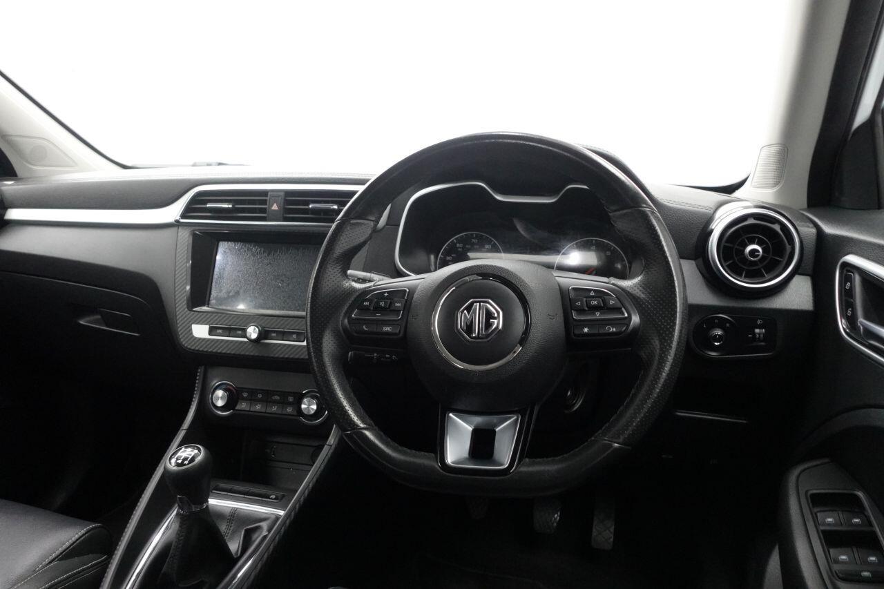 MG MG ZS - Image 19