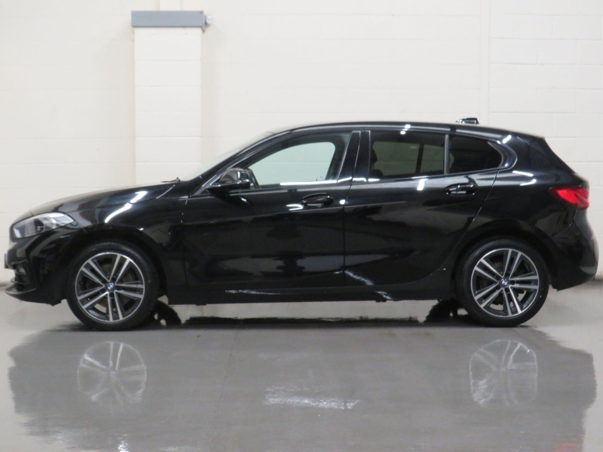 BMW 1 Series - Image 6